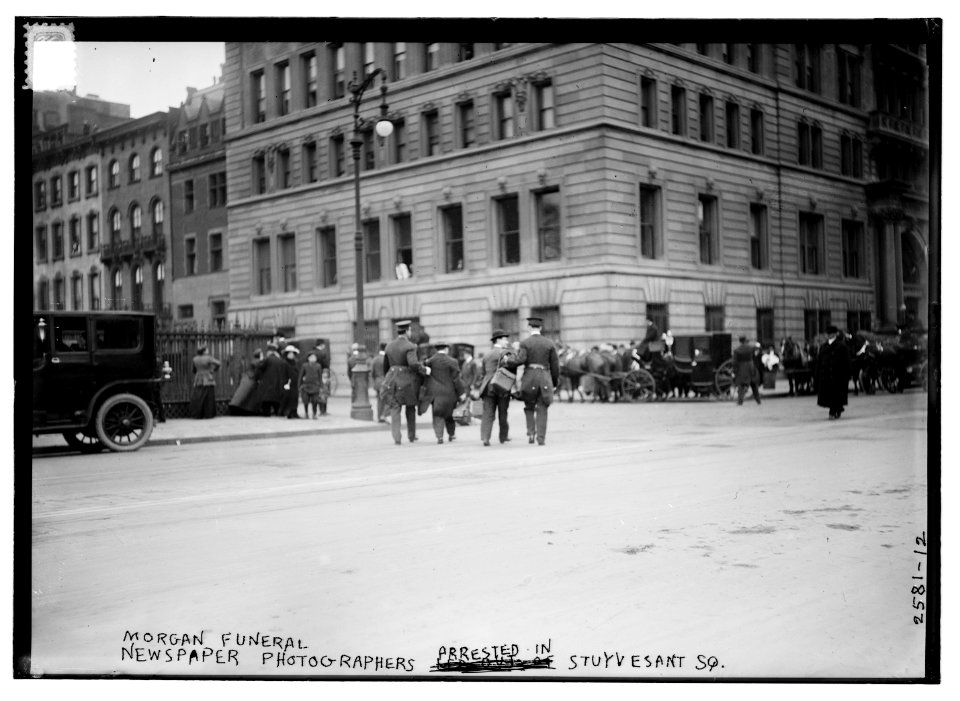 Morgan funeral - newspaper photographers arrested in Stuyvesant Sq. LCCN2014691656