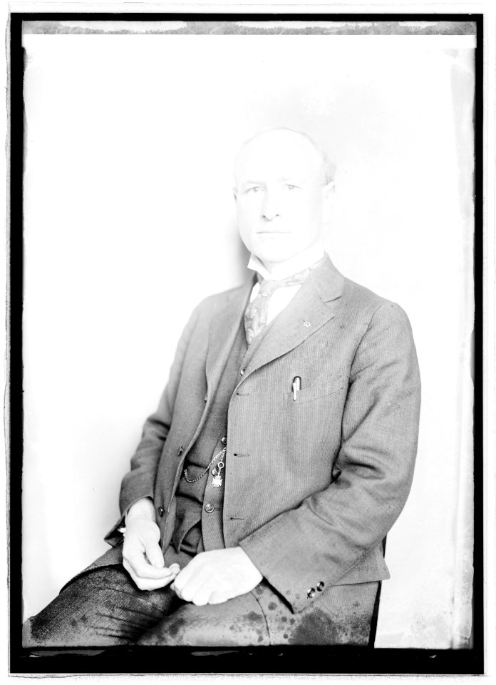 Morgan G. Sanders, Texas LCCN2016822690