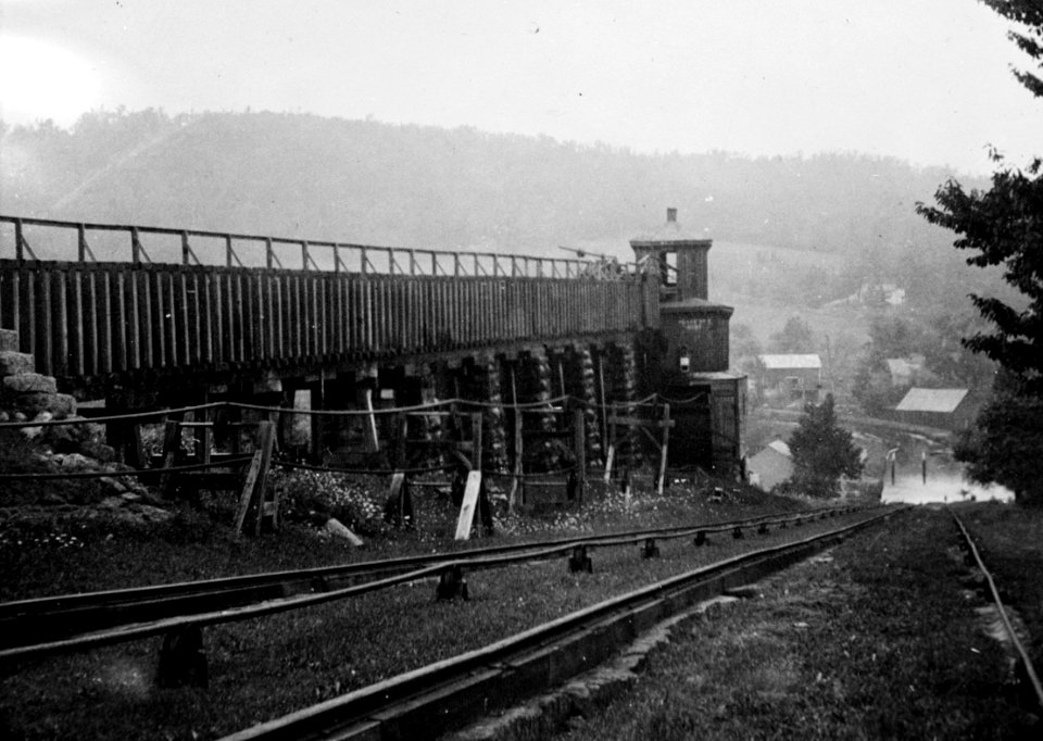 Morris Canal Plane 7 West from HAER (cropped)