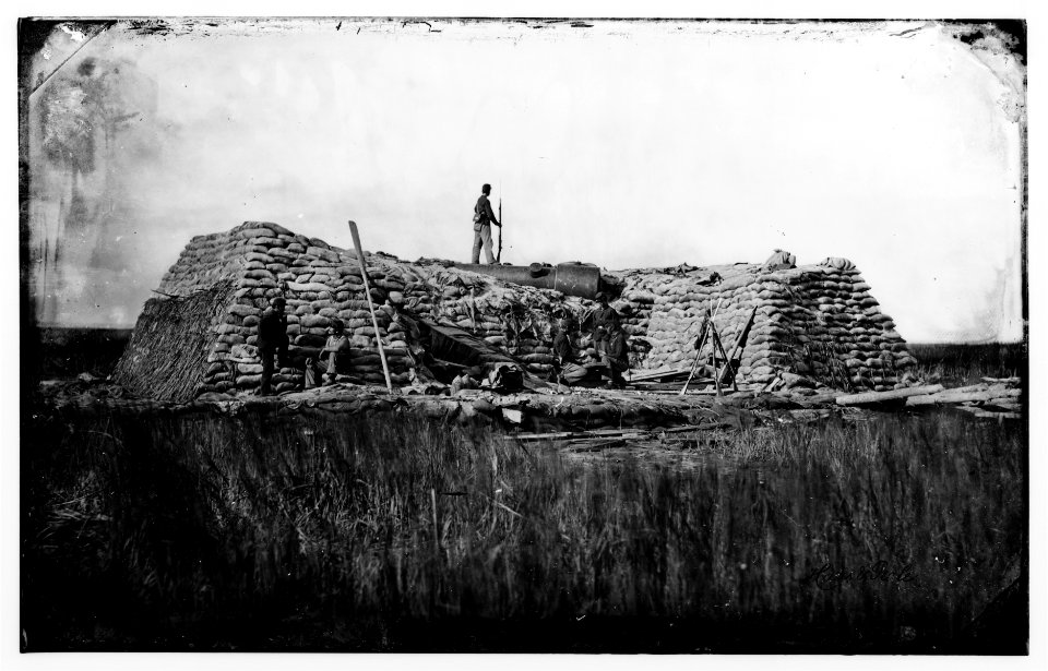 Morris Island (vicinity), South Carolina. The 'Marsh Battery' or 'Swamp Angel' after the explosion, August 22, 1863 LOC cwpb.04737