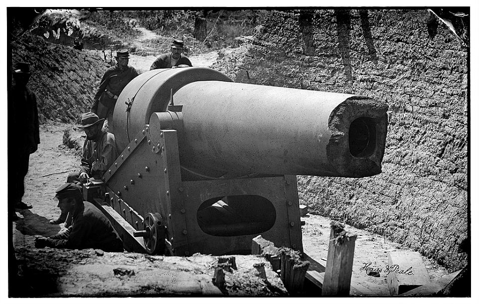 Morris Island, South Carolina. 300-poinder Parrot Rifle after bursting of muzzle LOC cwpb.04727