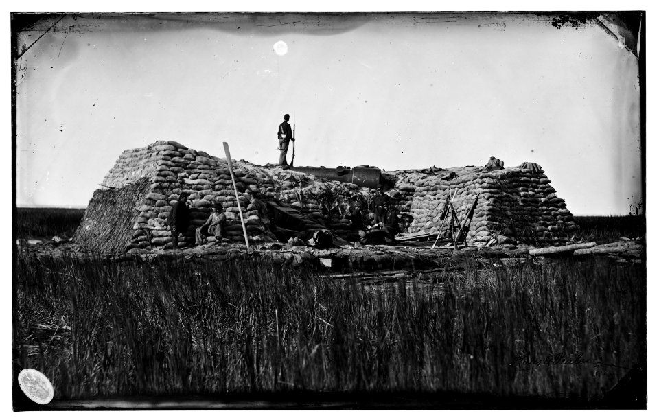 Morris Island (vicinity), South Carolina. The 'Marsh Battery' or 'Swamp Angel' after the explosion, August 22, 1863 LOC cwpb.04738