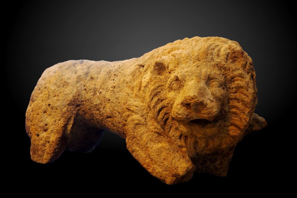 Monumental lion-MAHG HR 281-P6130528-gradient