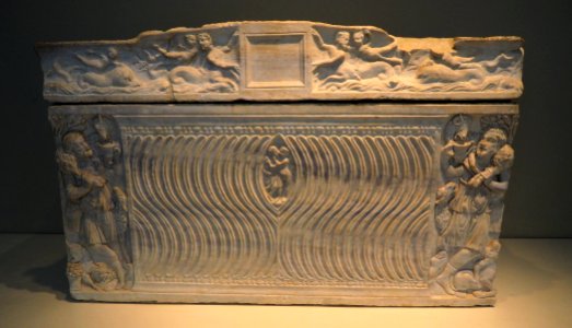 Monumental sarcophage-Inv 26003-P8190019