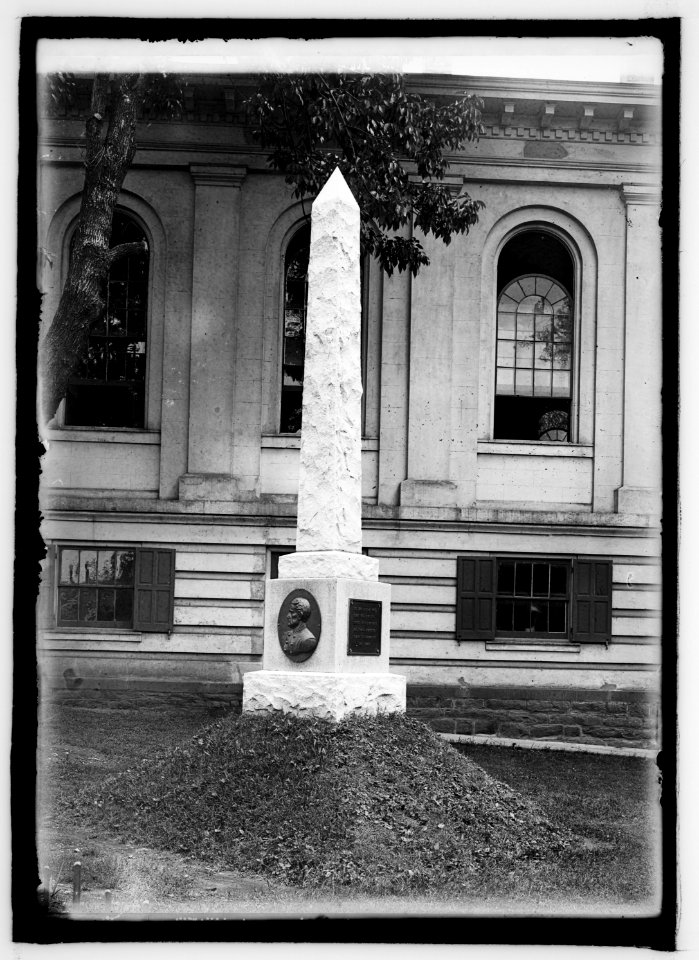 Mosby Monument, Warrenton, Va. LCCN2016822081