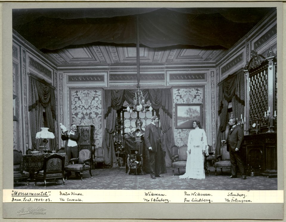 Monumentet, Dramatiska teatern 1902. Föreställningsbild - SMV - H14 050