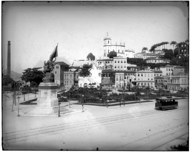 Monumento em homenagem a Pedro Álvares Cabral - 1