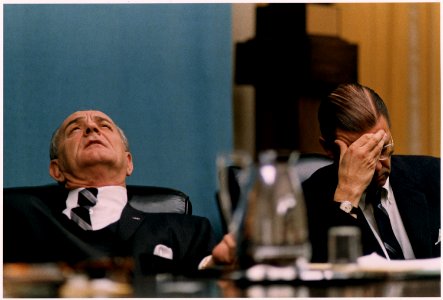 Moods, President Lyndon B. Johnson, Secretary of Defense Robert McNamara in Cabinet Room meeting - NARA - 192612