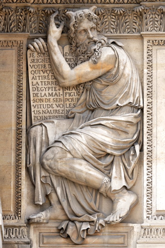 Moses Moitte Cour Carrée Louvre photo