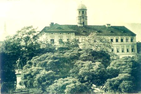 Most - piaristické gymnázium