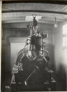 Motoren zur Energiegewinnung bzw. zum Antrieb für Betriebe der Armee, wahrscheinlich 4. k.u.k. Armee nahe Kowel (BildID 15681405)