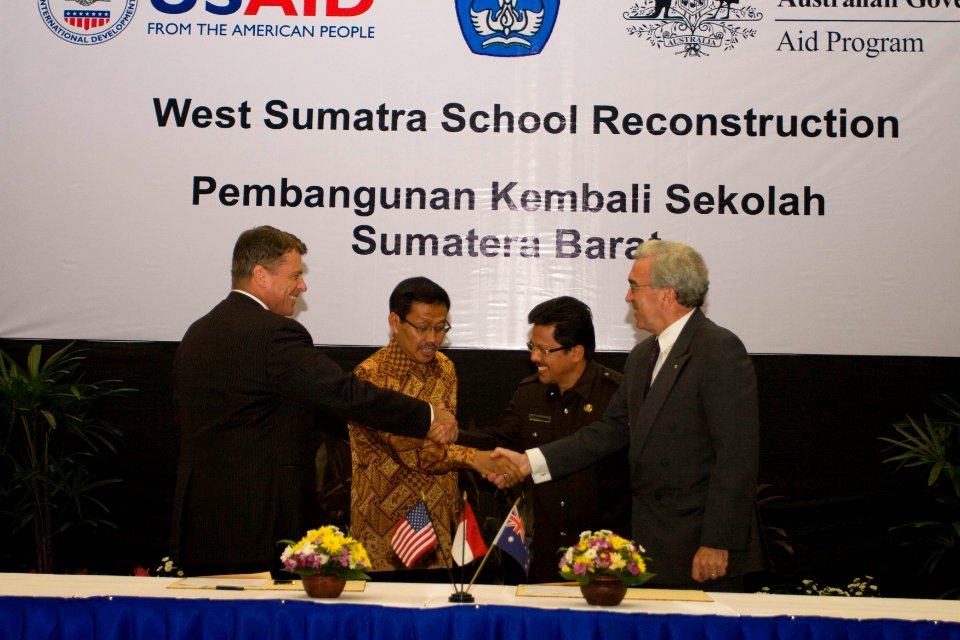 MoU GoI-USAID-AusAID Signing Ceremony (4564720597)