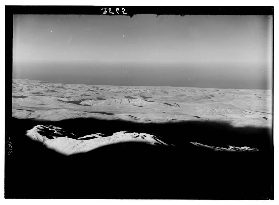 Mount Hermon and vicinity. Tyre and coast from Hermon. Infra-red telephoto showing Belfort Castle, the Litany Gorge and the coast LOC matpc.02827