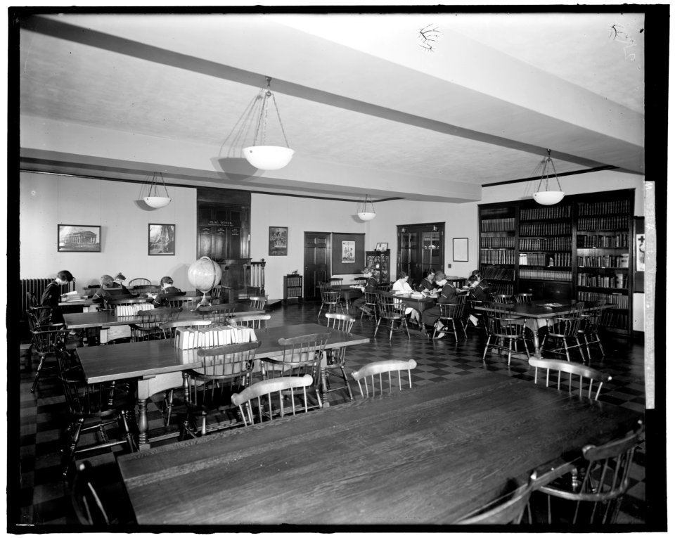 MOUNT VERNON SEMINARY. INTERIOR LCCN2016861891