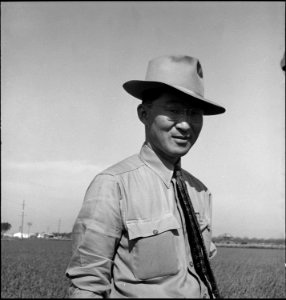 Mountain View, California. Henry Mitarai, 36, successful large-scale, mechanized farm operator, on . . . - NARA - 537618