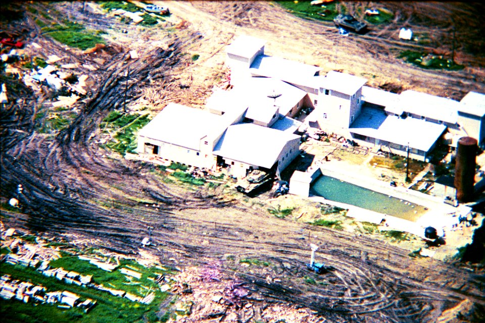 Mountcarmelfire04-19-93-b