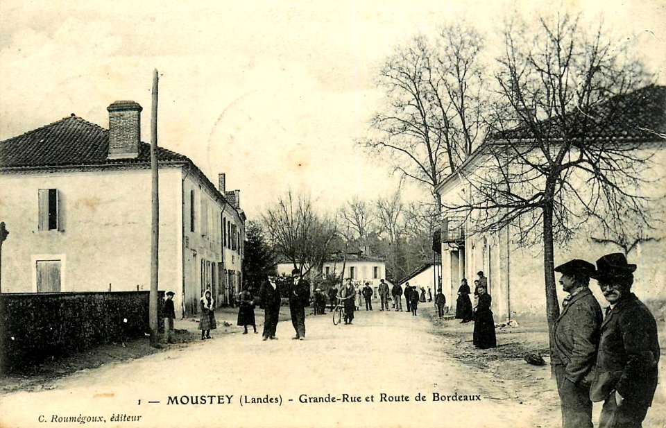 Moustey (Landes) - rue principale
