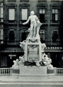 Mozart Denkmal in Wien