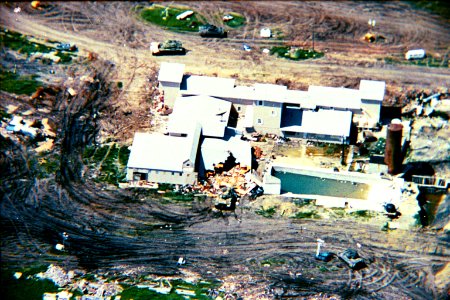 Mountcarmelfire04-19-93-f