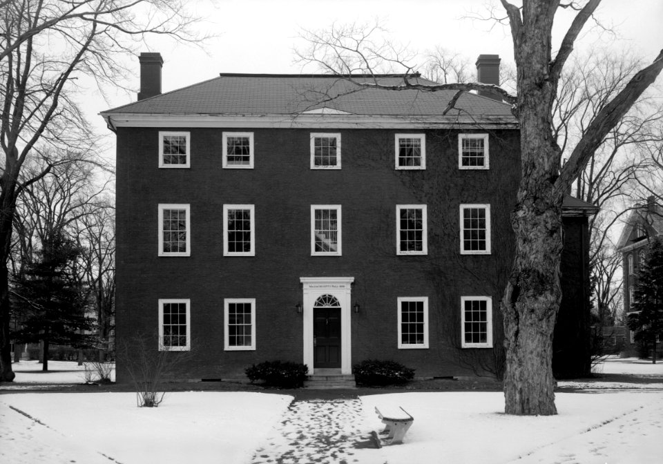 Massachusetts Hall, Bowdoin College