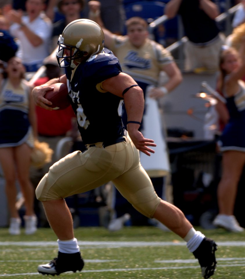 Matt Hall touchdown