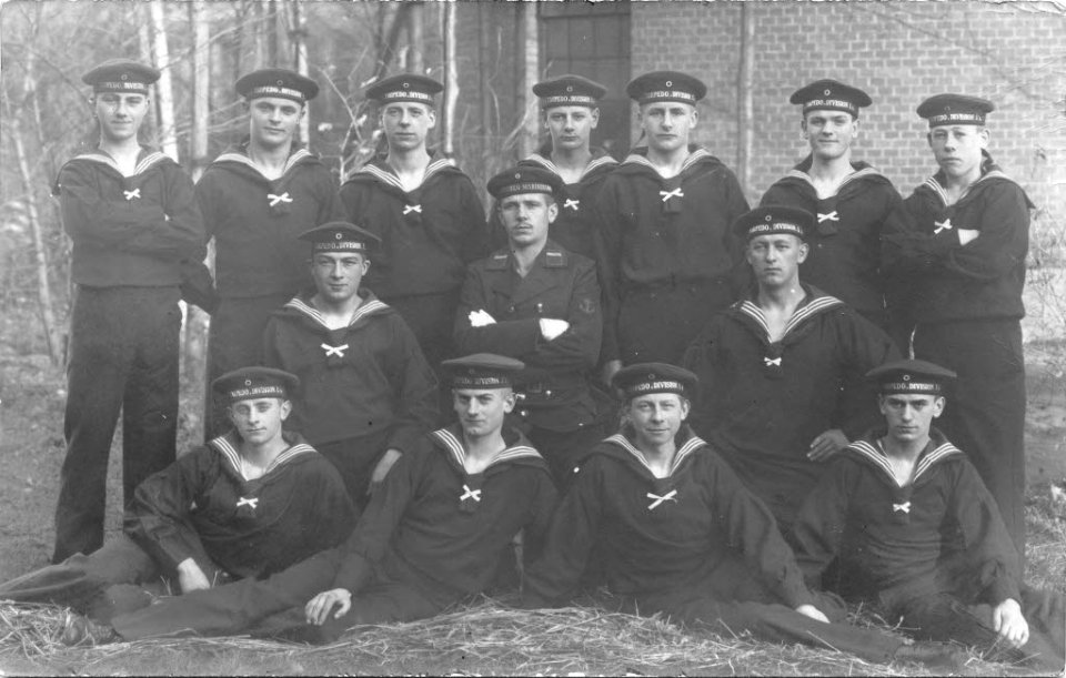 Matrosen der Torpedo-Division I. Kiel (Kiel 50.659)