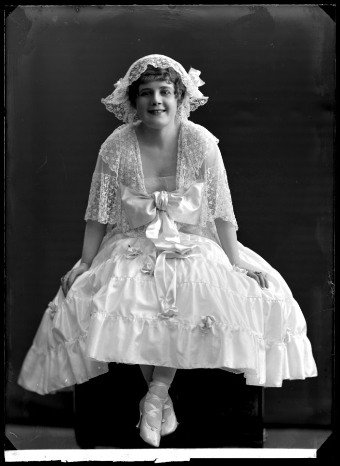 Maud Keyser in Madame Szibill at Oscarsteatern 1915 - SMV - GK014