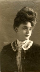 Maud Seddon, stage actress (SAYRE 9171)