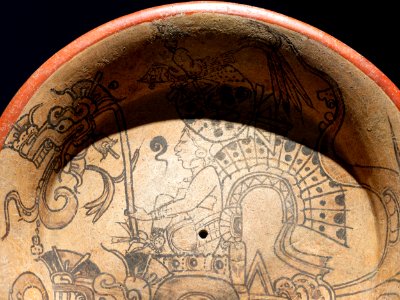 Maya painted plate Soleil de nuit lot59 n2