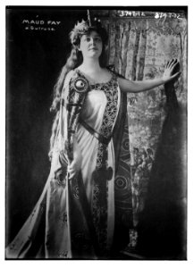 Maud Fay a (i.e. as) Gurrune (i.e., Gutrune) LCCN2014700938