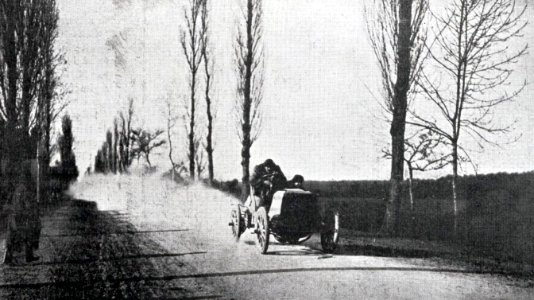 Maurice Farman, vainqueur du Grand Prix du Sud-Ouest en février 1901 sur Panhard