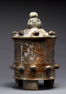 Mayan - Lidded Vessel - Walters 20092039 - Side D