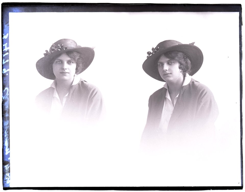 Mrs Cheeseman, 10 Jun 1915 (16395729529)