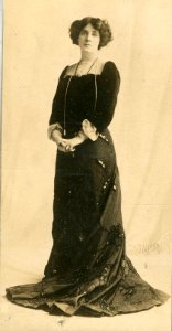 Mrs Patrick Campbell, stage actress (SAYRE 21509)