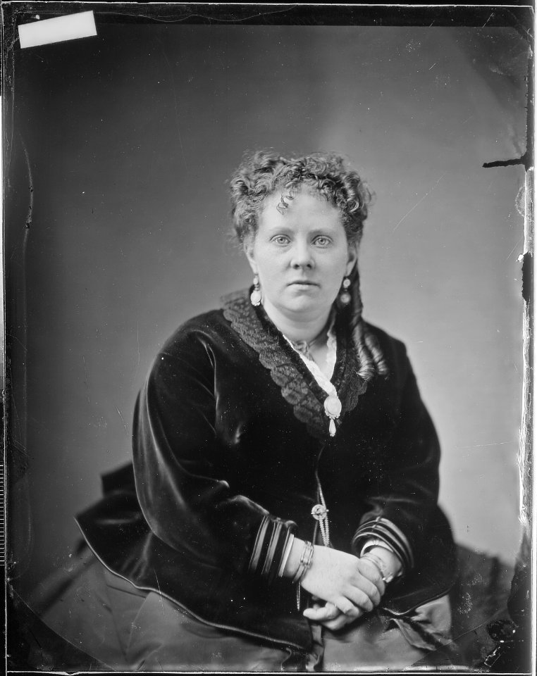 Mrs. A. Hill (4177476286)
