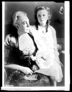 Mrs. A. Mitchell Palmer & Mary Dixon Palmer LCCN2016851796