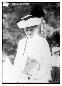 Mrs. A. McKinney LCCN2014703473