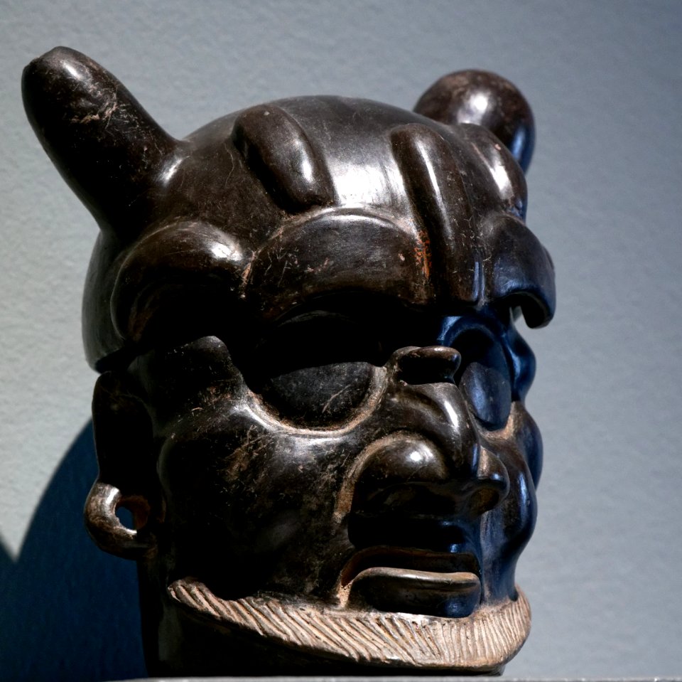 Maya two-part vessel Soleil de nuit lot24 n2