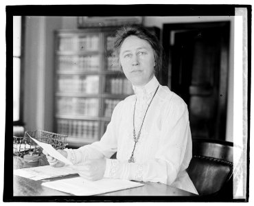 Mrs. Annette Abbott Adams LCCN2016828476