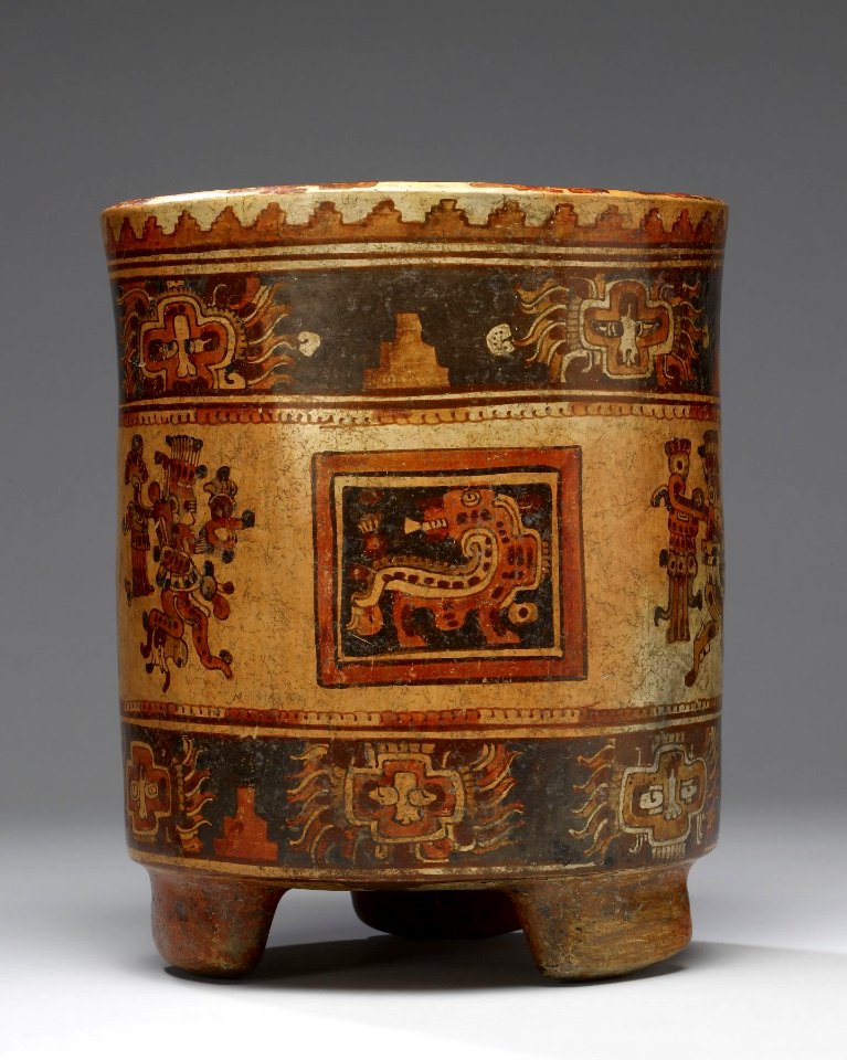 Mayan - Tripod Vessel - Walters 20092034 - Side A