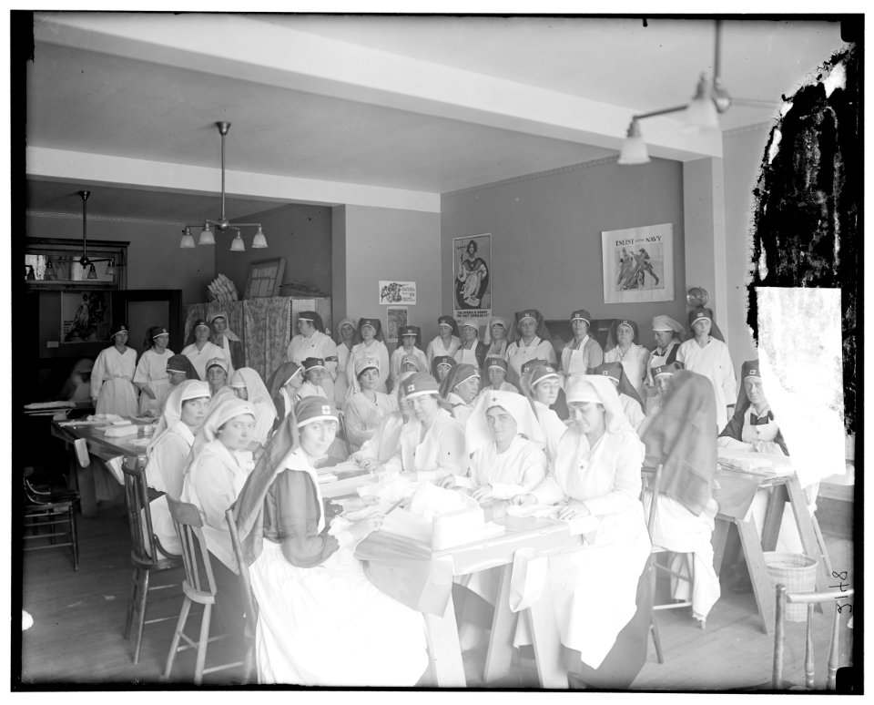 Mrs. Blair's surgical dressing room LOC hec.13759