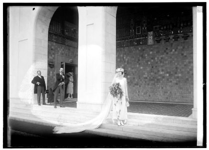 Mrs. Catherine Hughes, (6-10-22) LCCN2016846461