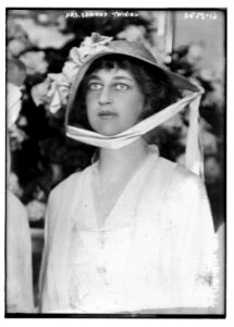 Mrs. Edmund Twining LCCN2014699737