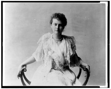 Mrs. Elizabeth Cameron, three-quarter length portrait, seated, facing front LCCN99472306