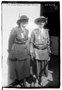 Mrs. Essex Reade, Lady Enid Clayton LCCN2014719353