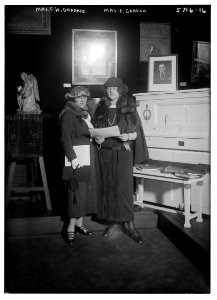 Mrs. F.W. Goddard and Mrs. E. Caruso LCCN2014714298