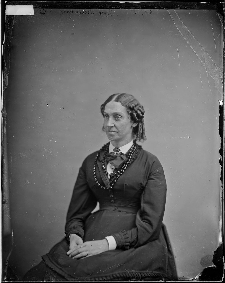 Mrs. Duzenberry - NARA - 525860