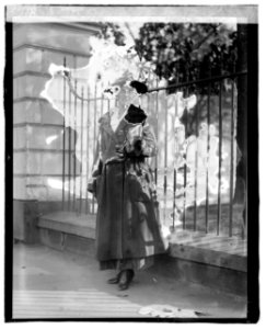 Mrs. Francis B. Sayer LCCN2016819864