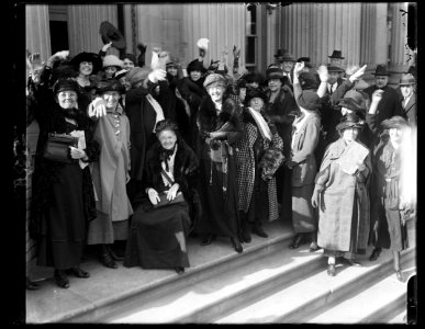 Mrs. Felton at Capitol with Nat'l Womans Party LCCN2016891845