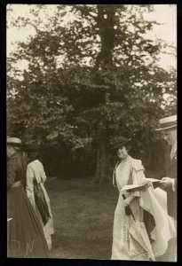 Mrs. George Widener at the fashion fete, Newport LCCN2015645527